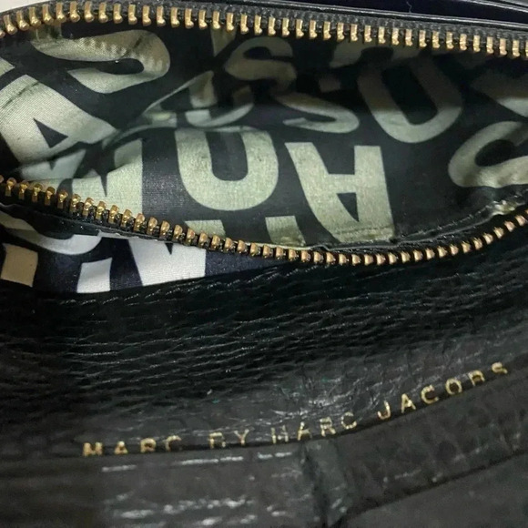 Marc By Marc Jacobs black leather wallet - Picture 9 of 10